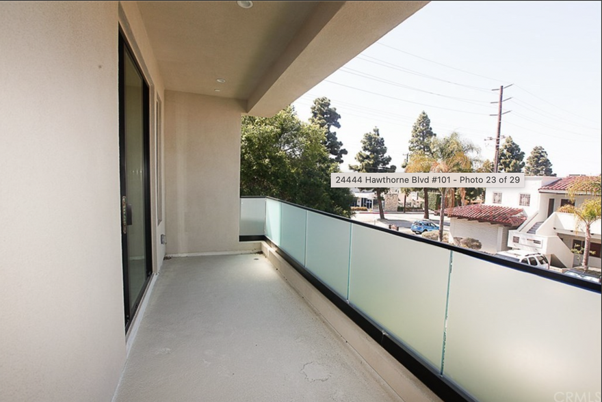 Private Master Balcony - 24444 Hawthorne Blvd