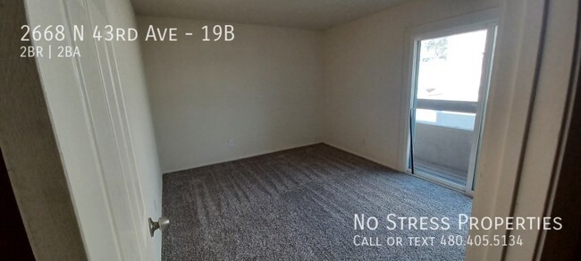 Building Photo - 2 Bed 2 Story Condo off 43rd Ave and Thomas!