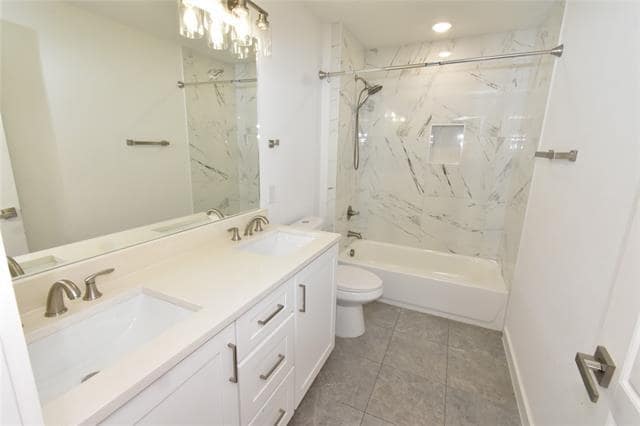Building Photo - 9532 Thorncrown Ln