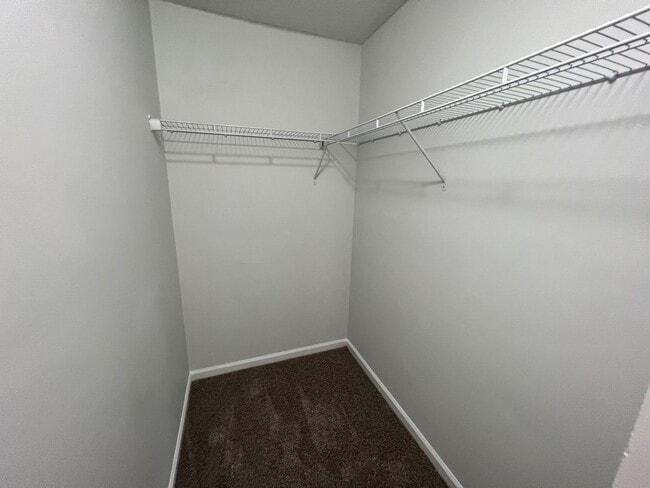 Building Photo - Beautifully remodeled home for rent in Ald...