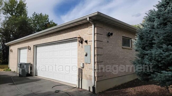 Building Photo - 5969 W 6800 N