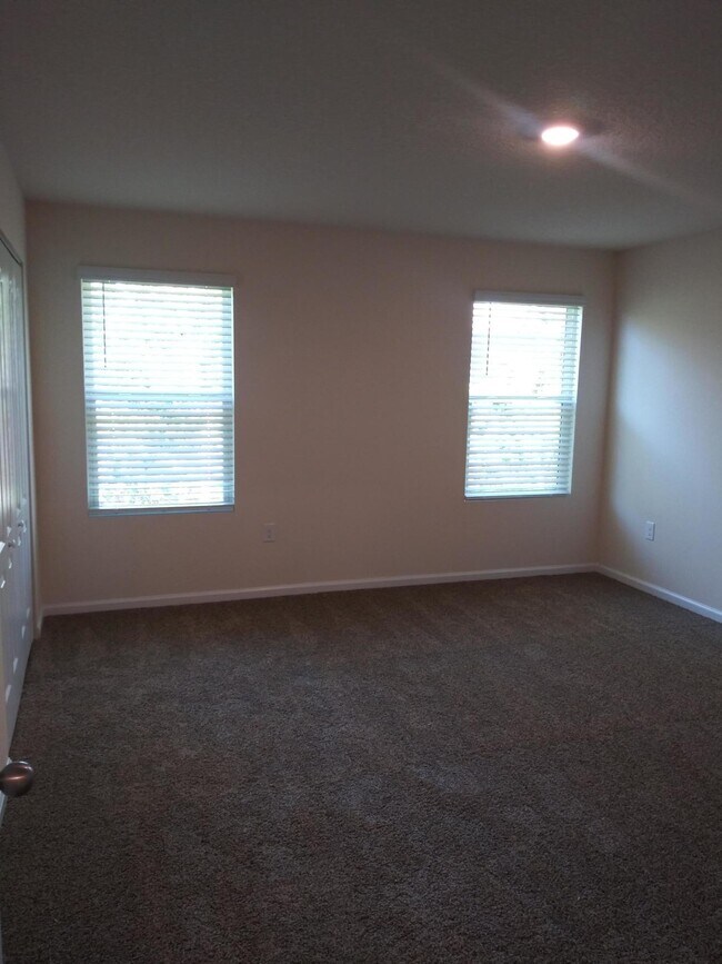Building Photo - 7853 Echo Springs Rd