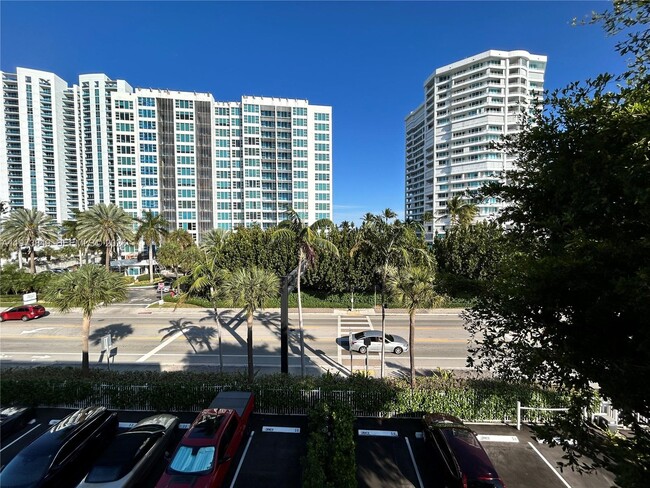 Building Photo - 1541 S Ocean Blvd