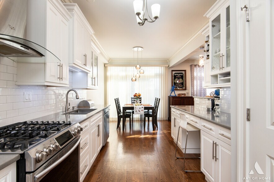 Building Photo - 7247 Bradford Ct