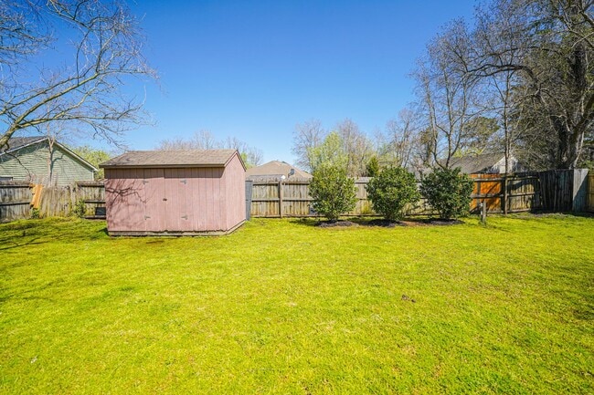 Building Photo - Coming Available!