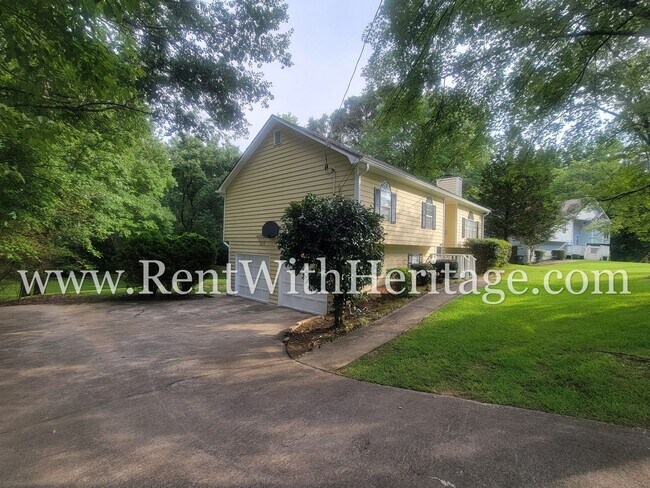 Building Photo - WOW!!!! GREAT HOME WITH PARTIAL FINISHED B...