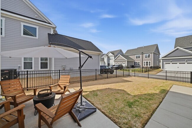 Building Photo - 2238 Sanibel Ln