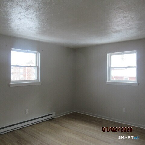 Building Photo - 152 Surrey Dr