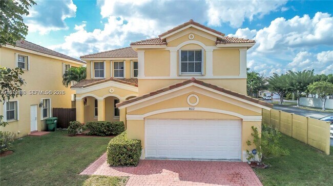 Building Photo - 4612 NW 94th Ct