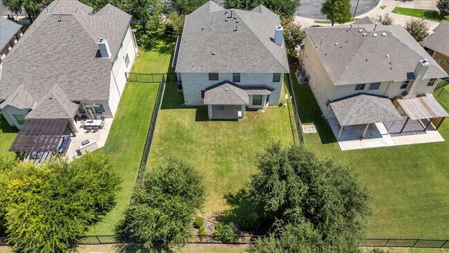 Building Photo - 1509 Greenside Dr
