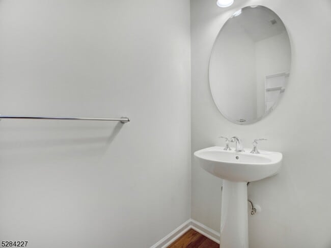Building Photo - 44 Lamerson Cir