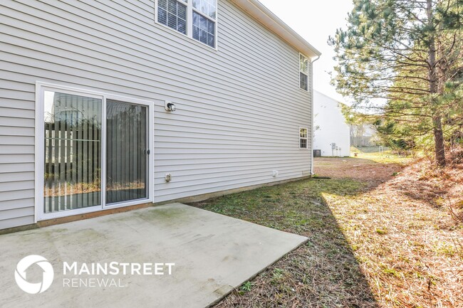 Building Photo - 4900 Four Sons Ct