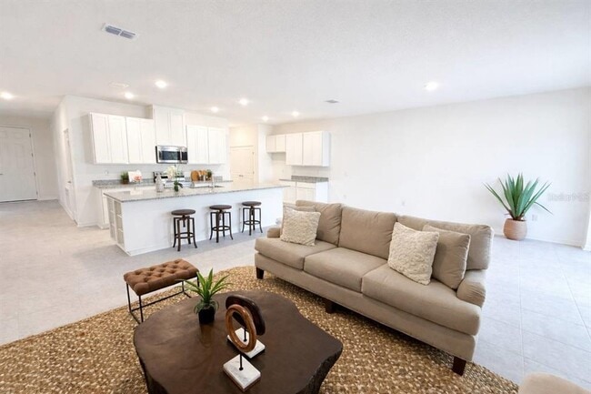 Building Photo - 15 Ramblewood Dr