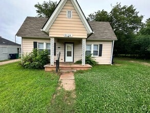 Building Photo - For Rent: Charming 2 Bed, 1 Bath Home in C...