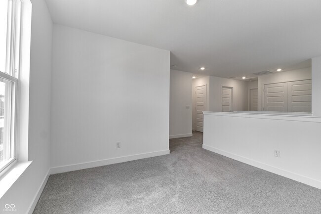 Building Photo - 422 Eisenhower St