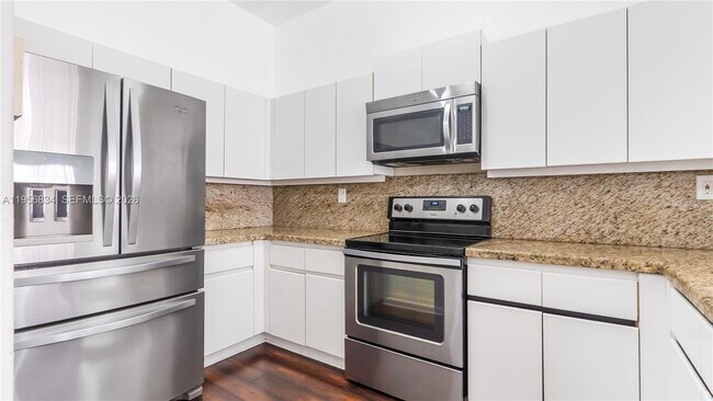 Building Photo - 20820 San Simeon Way