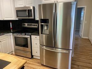 Building Photo - 23 Lexington Ln W