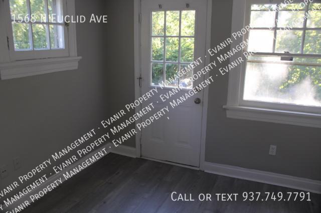 Building Photo - 1568 N Euclid Ave