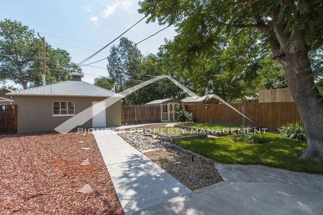Building Photo - Spacious Home with 2 Car Garage and Storage Shed!