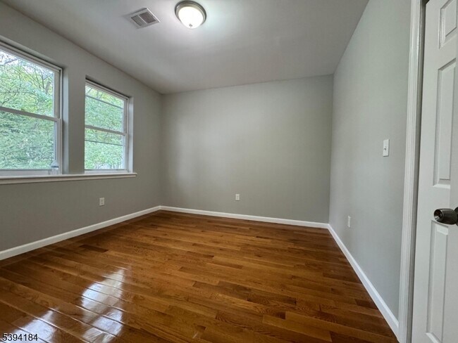 Building Photo - 61 N Grove St