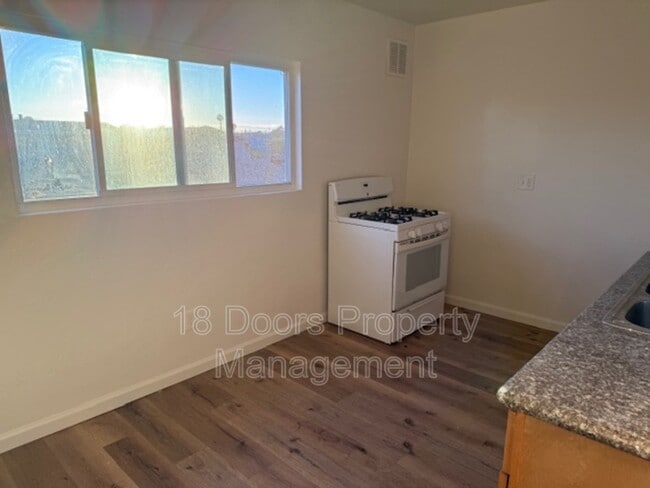 Building Photo - 3776 Ocean View Blvd