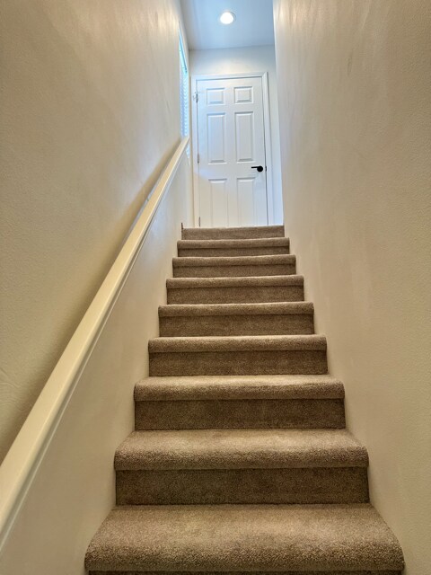 Building Photo - 405 S 11th St