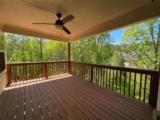 Building Photo - 2871 Royston Dr