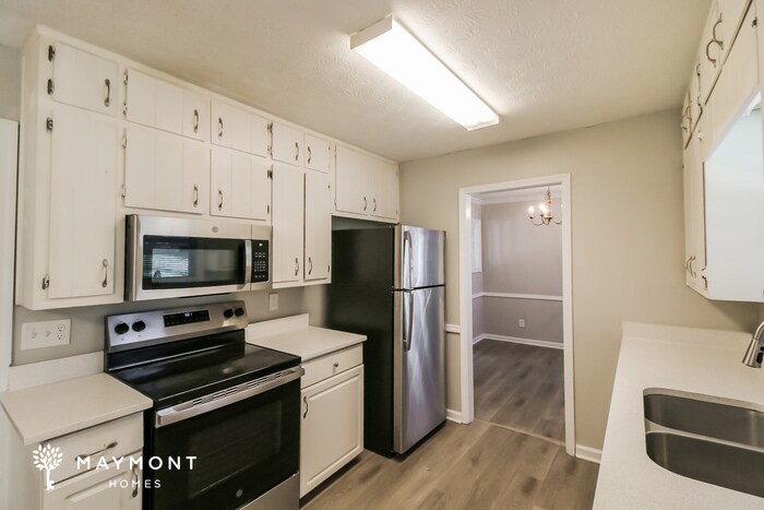 Building Photo - 5017 Dekalb Way