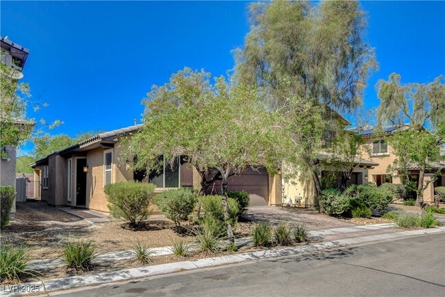 Building Photo - 2104 LeatherBridge Ct