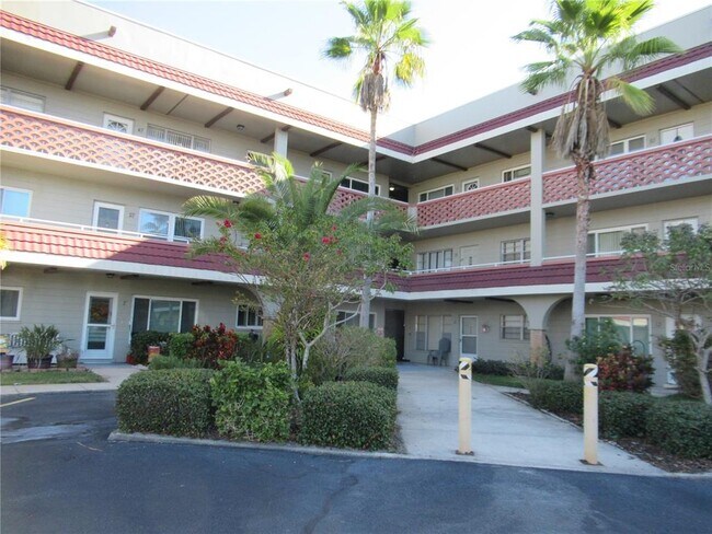 Building Photo - 2073 Denmark St