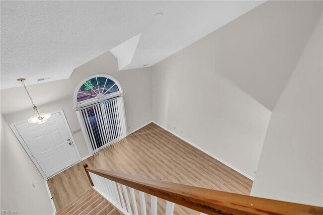 Building Photo - 404 Camberley Way