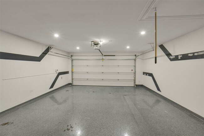 Building Photo - 10919 Walts Run Ln