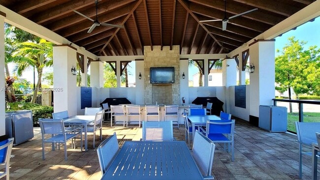 Building Photo - 17070 SW 91st St