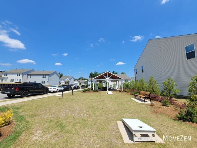 Building Photo - 808 Falls Grove Trl