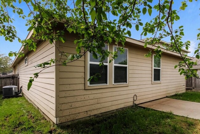 Building Photo - 3346 Allington Ct