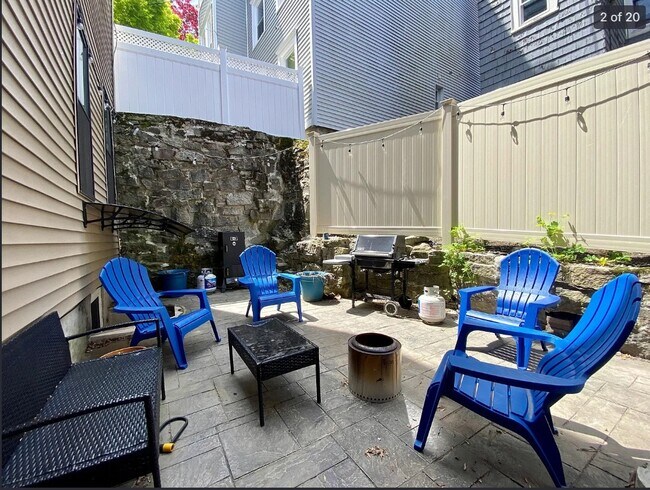 Building Photo - 17-17 Tremont St