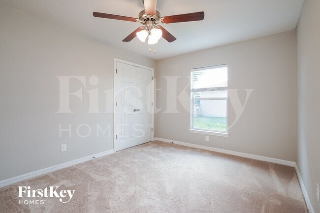 Building Photo - 1114 SW 40th Terrace