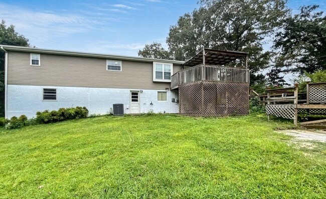 Building Photo - 4015 Izlar Ln