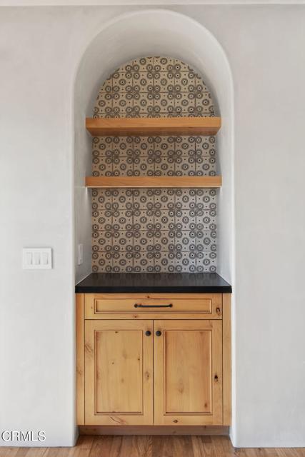 Building Photo - 622 S Evergreen Dr