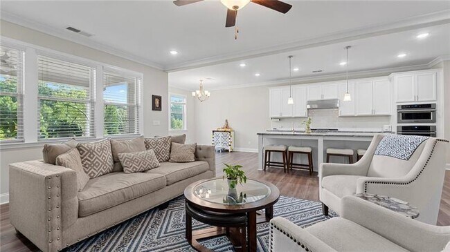 Building Photo - 3860 Oxford Park Ln