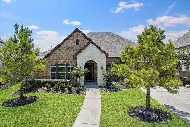 Building Photo - 15240 Hemingway Heights Dr
