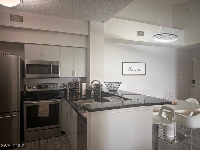 Building Photo - 1205 Reserve Way