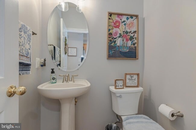 Building Photo - 164 Comay Terrace