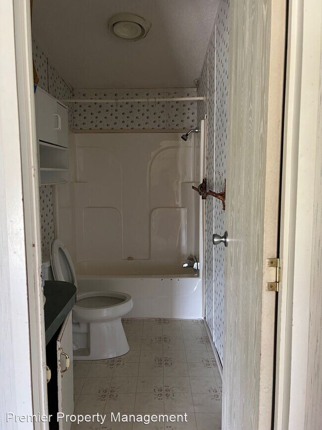 Building Photo - 4 br, 2 bath House - 9404 W Hwy 32