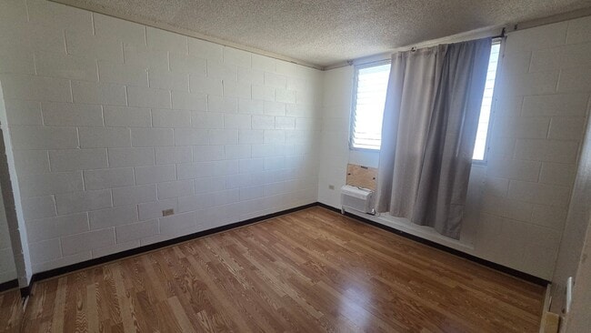 Building Photo - Pearl Ridge 2 Bedroom at Harbor Vista.