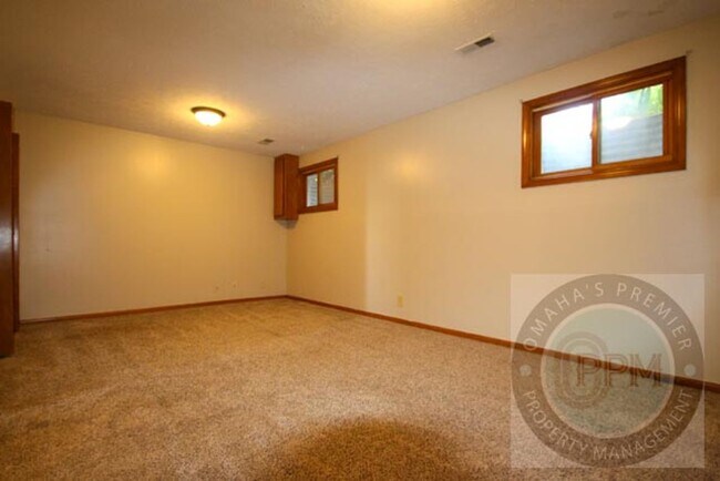 Building Photo - 6323 N 108th Ave Cir