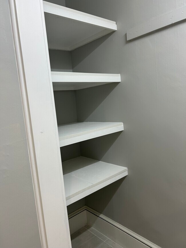 Building Photo - 74 Delaware Ave