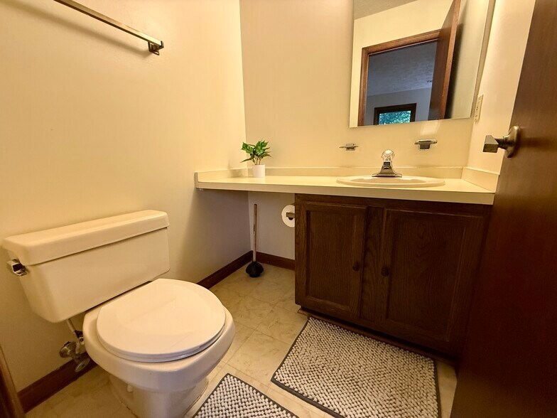 Building Photo - 23243 White Birch Ct
