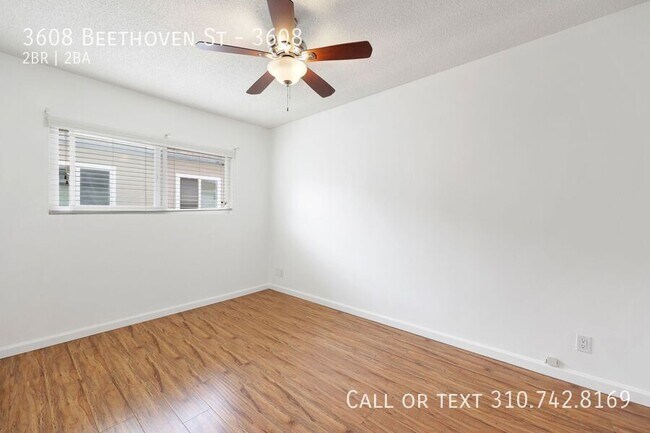 Building Photo - 3608 Beethoven St