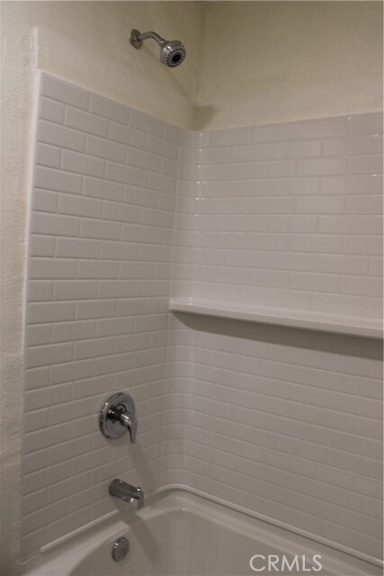 Building Photo - 260 E Beverly Blvd